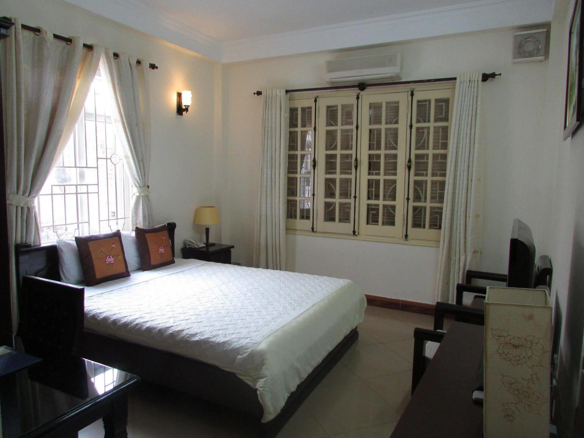 Heart Hotel Hanoi Exteriör bild